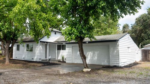 9351 W Walnut Grove Road, Lodi, CA, 95242 | Card Image