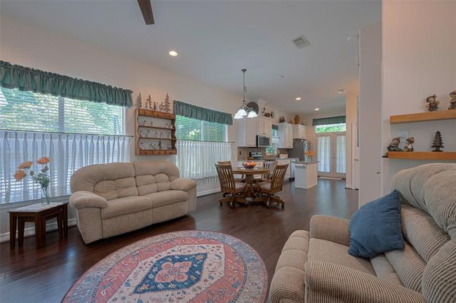 32802 Crestlake Blvd, House other with 4 bedrooms, 4 bathrooms and 3 parking in Magnolia TX | Image 23