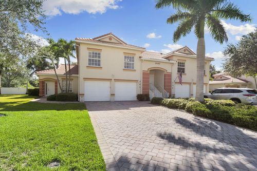 201-25050 Peacock Ln, NAPLES, FL, 34114-9695 | Card Image