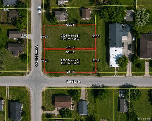 2418 Oakwood Avenue, Saginaw, MI, 48601 | Card Image