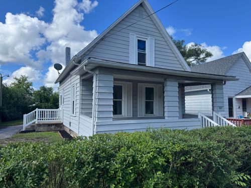 813 Main St, Michigan City, IN, 46360-4713 | Card Image
