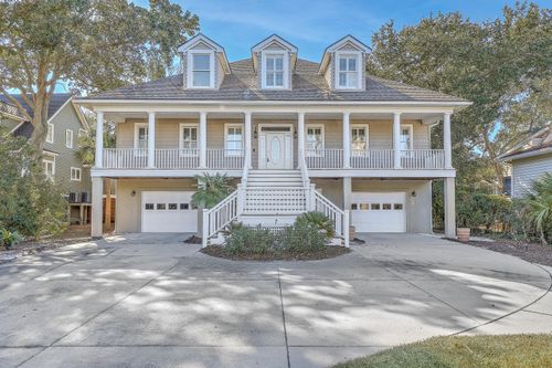 7 Seahorse Ct, Isle of Palms, SC, 29451-2454 | Card Image