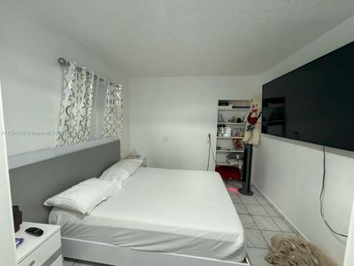 120 Sw 40th Ave, House other with 4 bedrooms, 2 bathrooms and null parking in Miami FL | Image 3