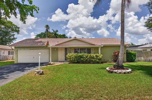 10320 Nw 42nd Dr, Coral Springs, FL, 33065-1575 | Card Image