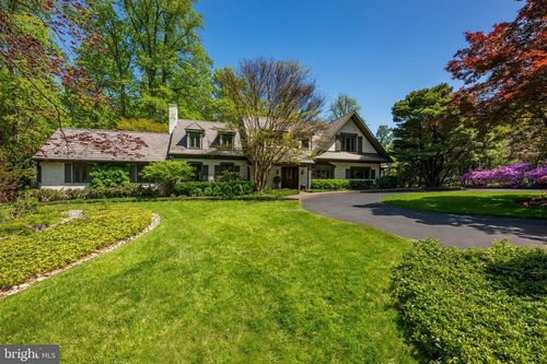 7019 Armat Dr, BETHESDA, MD, 20817-2103 | Card Image