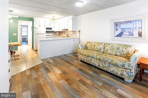 9-18 69th St, OCEAN CITY, MD, 21842-3450 | Card Image