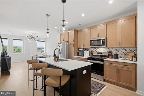 603-14435 Glen Manor Dr, CHANTILLY, VA, 20151-1865 | Card Image