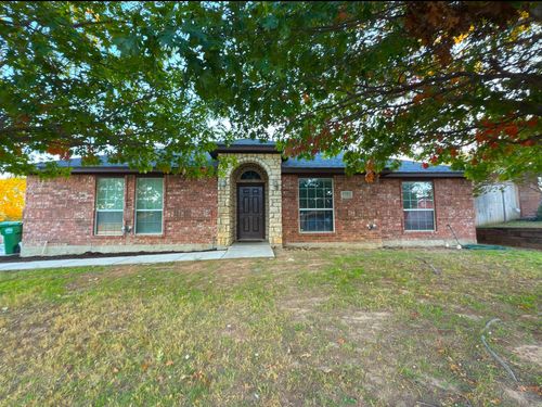 9201 Rhea Dr, White Settlement, TX, 76108-3391 | Card Image