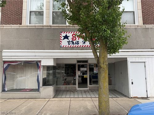 242 Main St, Conneaut, OH, 44030-2652 | Card Image