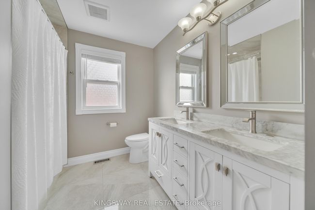 58 Leeward Dr, House other with 6 bedrooms, 5 bathrooms and 5 parking in Brampton ON | Image 30