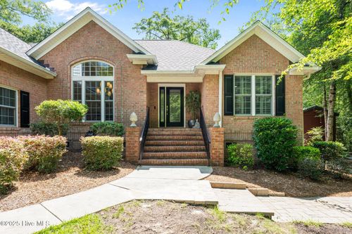 118 Tremayne Dr, New Bern, NC, 28560-8960 | Card Image