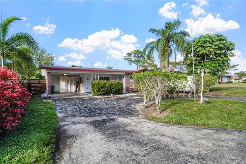1761 Ne 37th St, Oakland Park, FL, 33334-5441 | Card Image