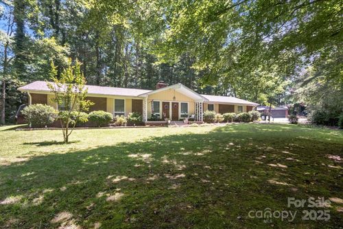 106 E Laurel Ln, Etowah, NC, 28729-8763 | Card Image