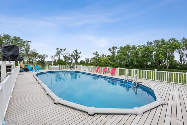 Above Ground Salt Water Pool | Image 41
