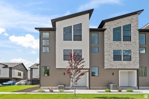 545 E 7215 S, Midvale, UT, 84047-2205 | Card Image