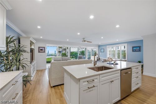 106-2875 Gulf Shore Boulevard N, Naples, FL, 34103 | Card Image