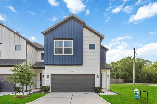 13138 Perennial Springs Dr, Houston, TX, 77048-1437 | Card Image