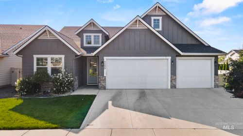 4499 N Tirso Ave, Meridian, ID, 83646-4629 | Card Image