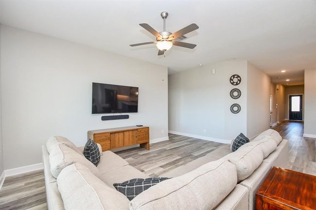13910 Paseo De La Paz Pl, House other with 4 bedrooms, 3 bathrooms and 3 parking in Cypress TX | Image 11