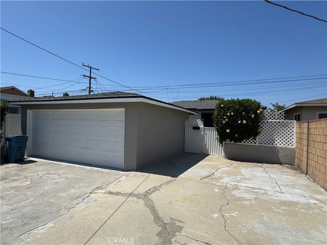 4213 W 166 Th St, Home with 2 bedrooms, 1 bathrooms and 1 parking in Lawndale CA | Image 12