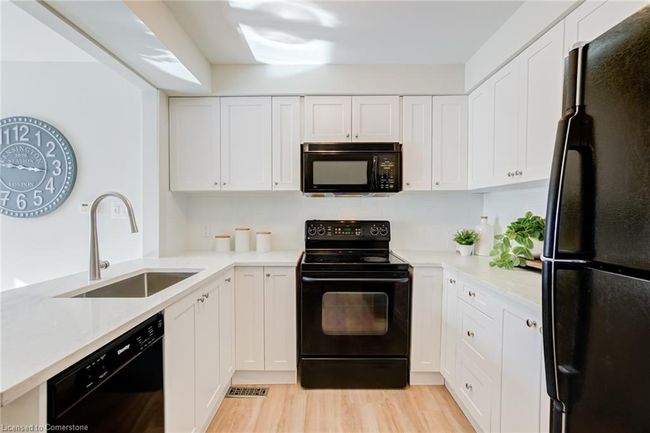 43 - 10 Holborn Crt, Townhouse with 3 bedrooms, 2 bathrooms and 2 parking in Kitchener ON | Image 24
