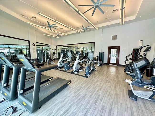 APT-405 - 18911 Collins Ave, Condo with 3 bedrooms, 4 bathrooms and null parking in Sunny Isles Beach FL | Image 39