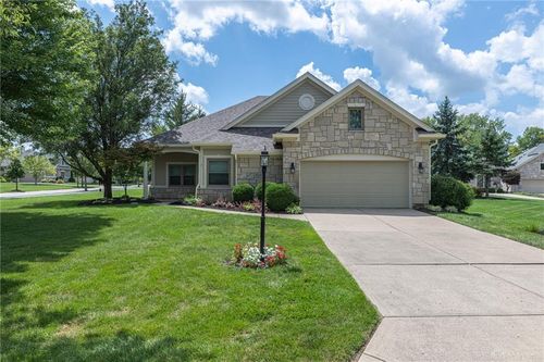 1010 Villa Vista Pl, Centerville, OH, 45458-3996 | Card Image