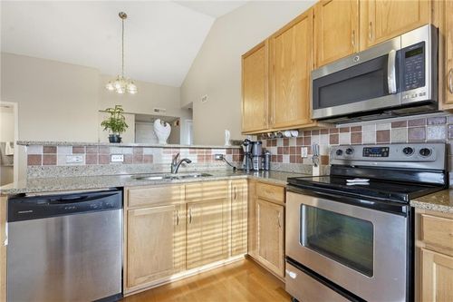 unit-3c-8030 N Drury Ave, Kansas City, MO, 64119-7810 | Card Image