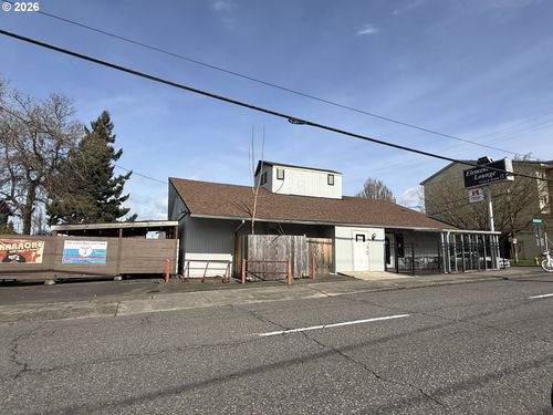 5827 E Burnside St, Portland, OR, 97215 | Card Image