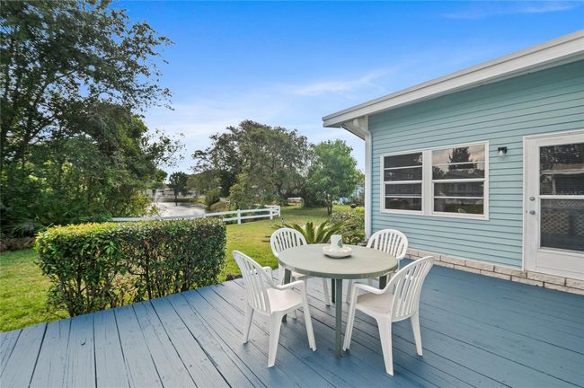 Access to the patio from the lanai | Image 16