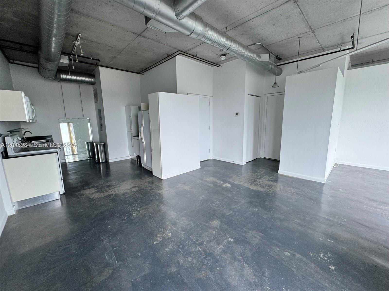 Residential Lease in Miami 3