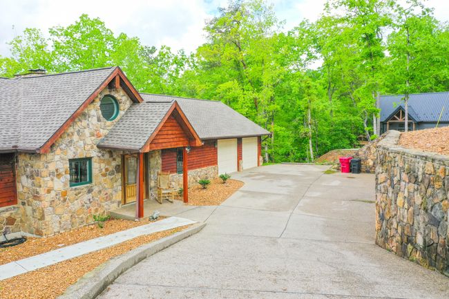1117 Cliffs Edge Rd, House other with 5 bedrooms, 3 bathrooms and null parking in East Bernstadt KY | Image 11
