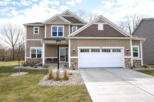 532 Wild Oak Road, Hartland, WI, 53029 | Card Image