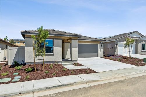 1590 Park Village Dr, Beaumont, CA, 92223-3426 | Card Image