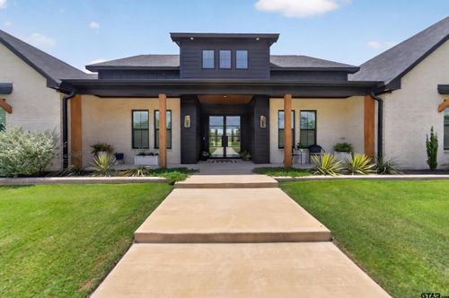139 White-N-Gail Ln, Bullard, TX, 75757-6537 | Card Image