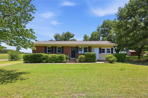 105 Watson Lake Dr, Broadway, NC, 27505-9704 | Card Image