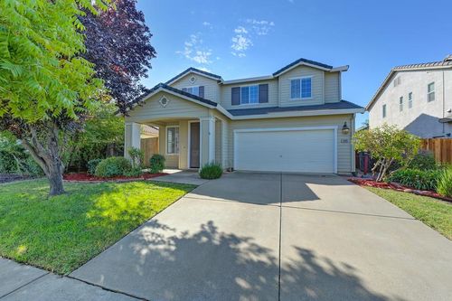 1880 Boardwalk Dr, Marysville, CA, 95901-8269 | Card Image