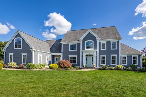 14 Fairway Dr, Northborough, MA, 01532-2072 | Card Image