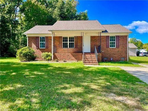 797 Carrieland Dr, Greensboro, NC, 27405-6071 | Card Image