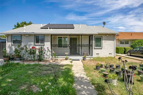 10430 Langdon Ave, Mission Hills, CA, 91345-2903 | Card Image
