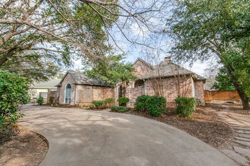 13920 Hillcrest Rd, Dallas, TX, 75240-3529 | Card Image