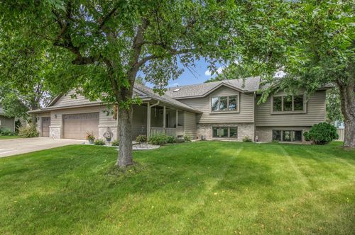 1921 Circle Ct Nw, Sauk Rapids, MN, 56379-2646 | Card Image