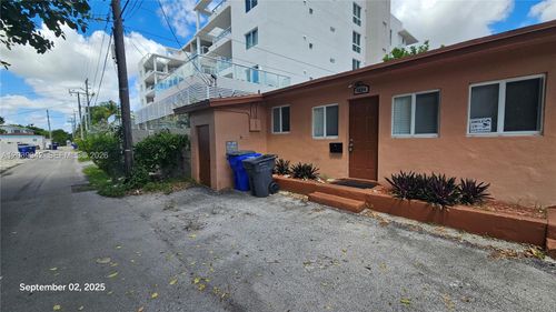 1834-1830 Monroe St, Hollywood, FL, 33020-5118 | Card Image