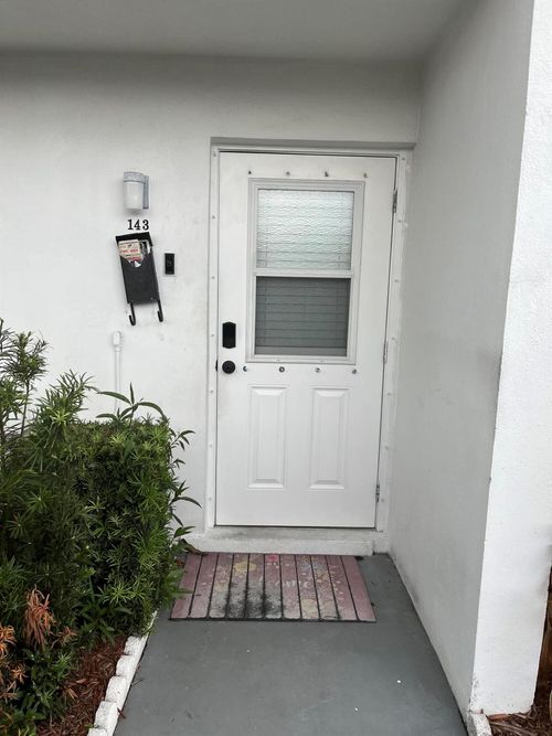 143 West Court, Royal Palm Beach, FL, 33411 | Card Image
