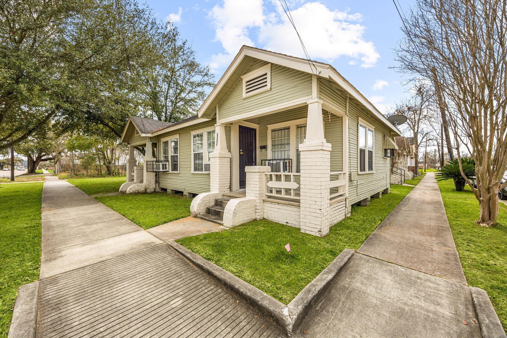 Residential Income in Houston 3