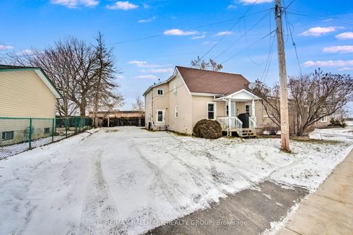 125 Laurier St, Casselman, ON, K0A1M0 | Card Image