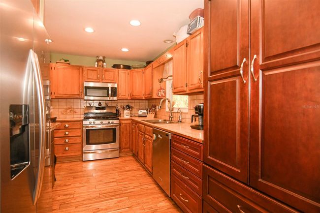 11045 Scott Loop, House other with 3 bedrooms, 2 bathrooms and null parking in RIVERVIEW FL | Image 19