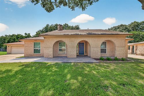 2014 Franklin Cir, Rosenberg, TX, 77471-5205 | Card Image