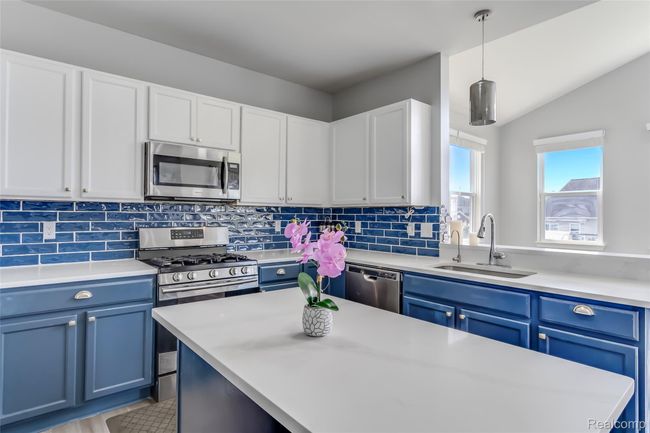 B-59625 Twin Pines dr, Lyon Twn-Inside-18.jpg | Image 24