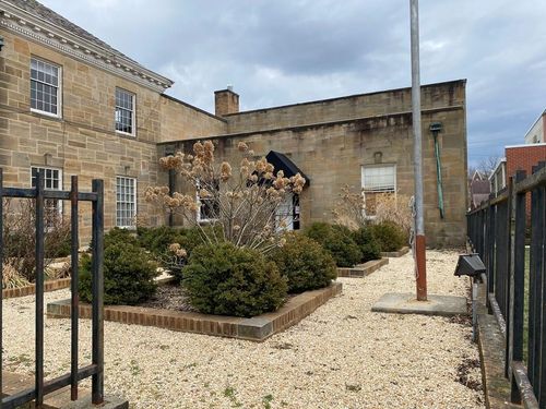 62 W Main St, Chillicothe, OH, 45601-3103 | Card Image